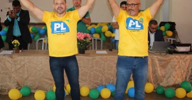 Em convenção do PL, Adriano e Sargento Torres são confirmados candidatos a prefeito de Frutal